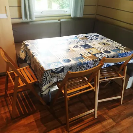 F4 Premium 6 Pers Puy Du Fou 910cf Campingplatz *