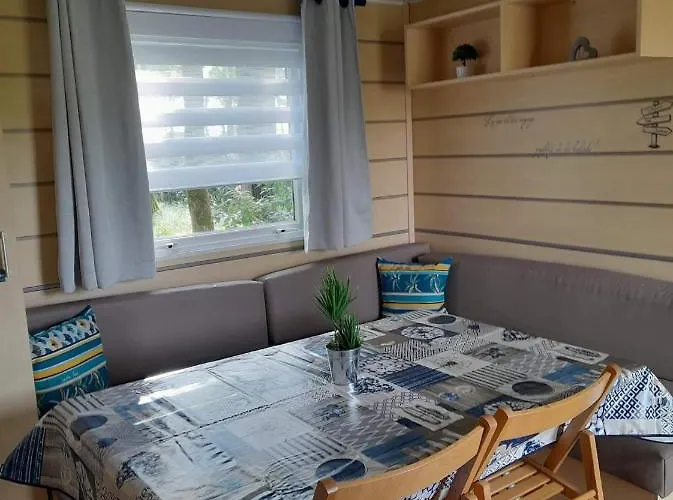 F4 Premium 6 Pers Puy Du Fou 910cf