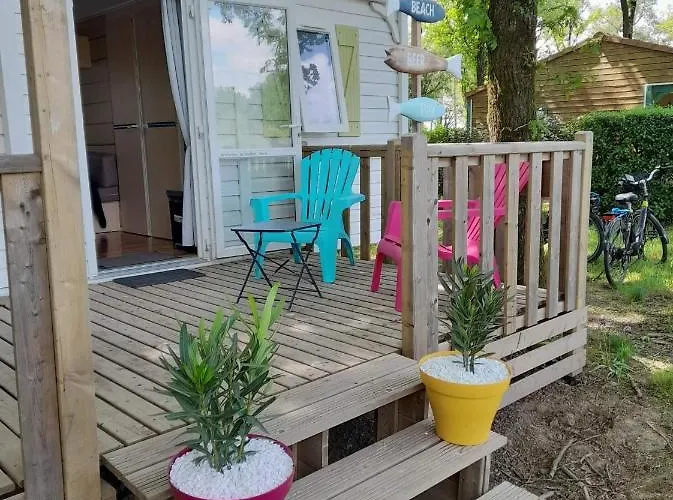 Кемпинг F4 Premium 6 Pers Puy Du Fou 910cf *