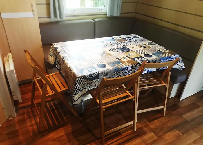 F4 Premium 6 Pers Puy Du Fou 910cf Кемпинг *