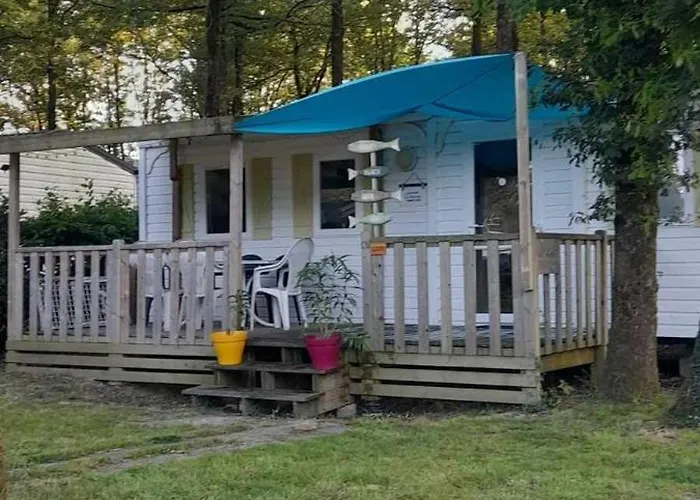 Кемпинг F4 Premium 6 Pers Puy Du Fou 910cf